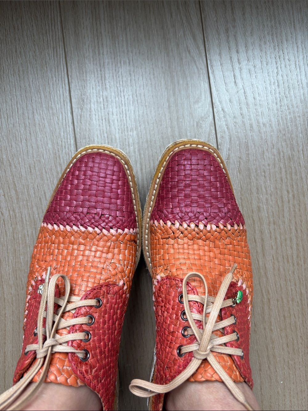 Prada Lace-up shoes multicolored in woven leather - Picture 2 of 7